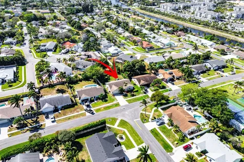 838 Nw 9th Way Boynton Beach FL 33426