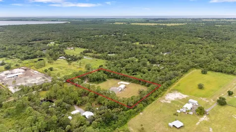 24951 SW 86th Street Indiantown FL 34956