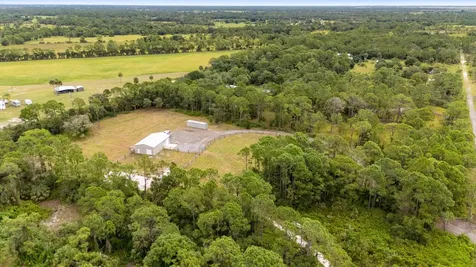 24951 SW 86th Street Indiantown FL 34956