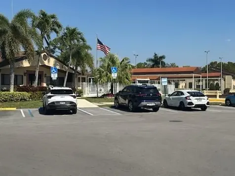 236 Pine Hov Circle Greenacres FL 33463
