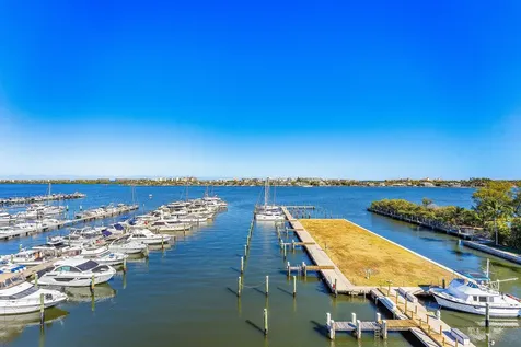 806 E Windward Way Lantana FL 33462
