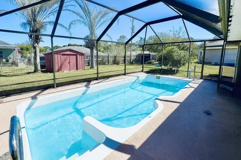 2541 Se Marius Street Port Saint Lucie FL 34952