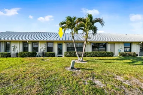 7852 Se Sugar Sand Circle Hobe Sound FL 33455