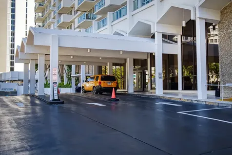 5601 Collins Avenue Miami Beach FL 33140