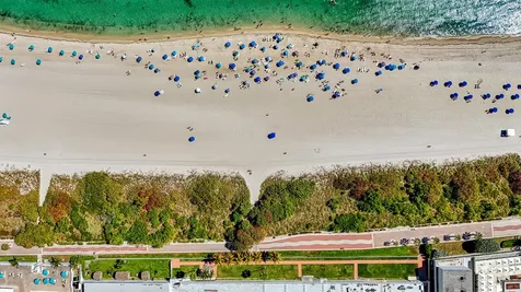 5601 Collins Avenue Miami Beach FL 33140