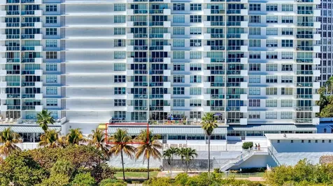 5601 Collins Avenue Miami Beach FL 33140