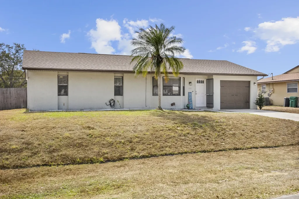 822 Sw Harvard Road Port Saint Lucie FL 34953