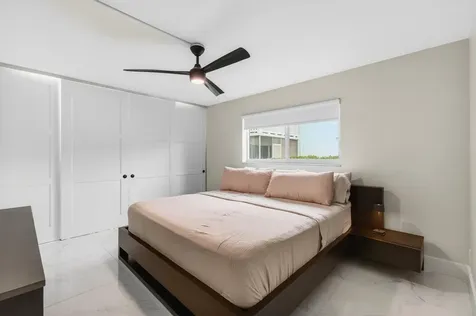 322 N Federal Highway Deerfield Beach FL 33441