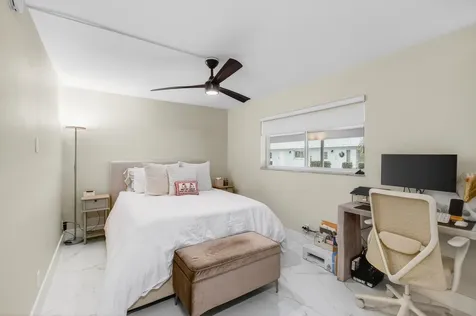 322 N Federal Highway Deerfield Beach FL 33441