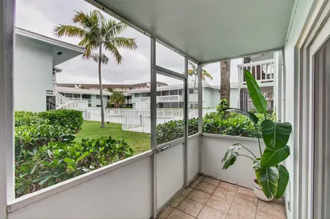 322 N Federal Highway Deerfield Beach FL 33441
