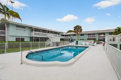322 N Federal Highway Deerfield Beach FL 33441