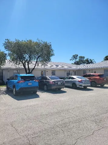 466 Holyoke Lane Lake Worth FL 33467