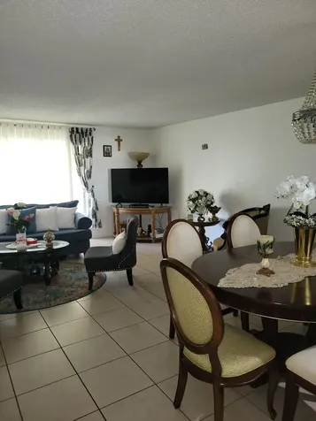 466 Holyoke Lane Lake Worth FL 33467