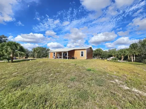 19835 NW 266 Street Okeechobee FL 34972