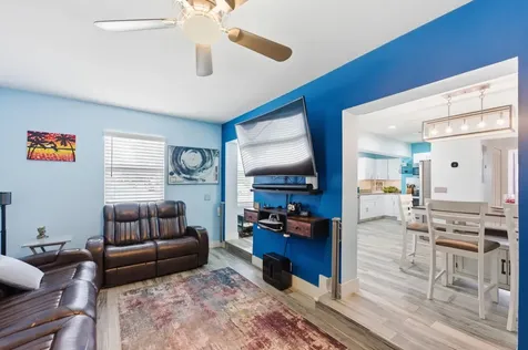 824 Nw 4th Avenue Boynton Beach FL 33426