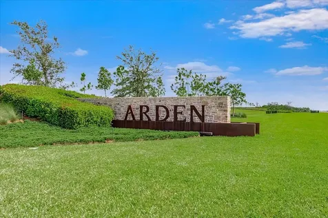 1367 Arrowhead Point Road The Acreage FL 33470