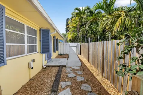 111 SE 7th Avenue Delray Beach FL 33483