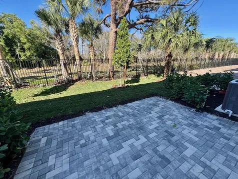 4315 Efendi Drive Lantana FL 33462