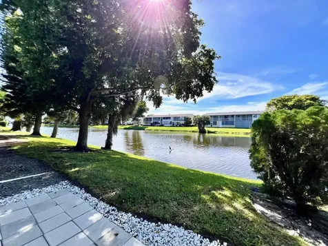 76 Sheffield D West Palm Beach FL 33417