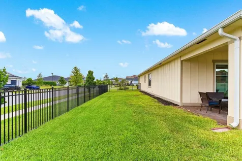 962 Castaway Court Loxahatchee FL 33470