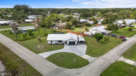 6501 Ocala Avenue Fort Pierce FL 34951