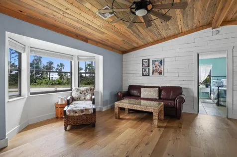 6501 Ocala Avenue Fort Pierce FL 34951