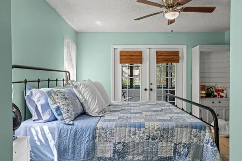 6501 Ocala Avenue Fort Pierce FL 34951