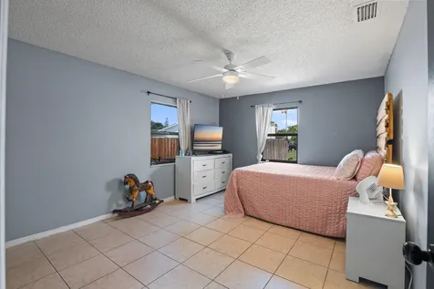 6501 Ocala Avenue Fort Pierce FL 34951