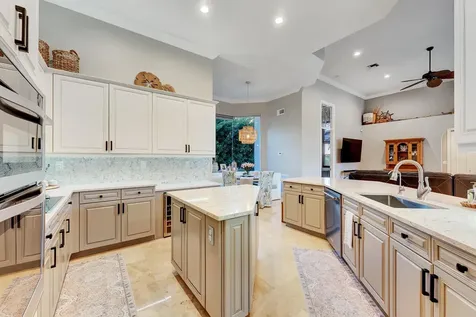 6261 Nw 120th Drive Coral Springs FL 33076