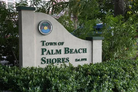 184 Lake Drive Palm Beach Shores FL 33404