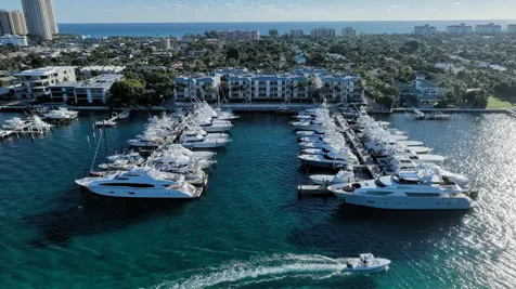 184 Lake Drive Palm Beach Shores FL 33404