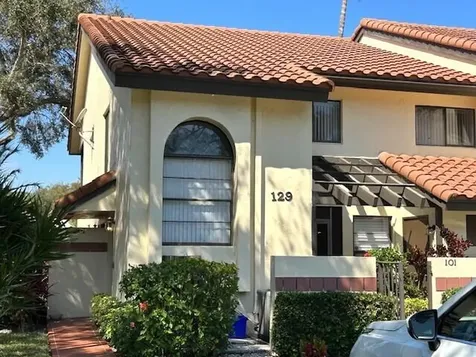 10415 S Circle Lake Drive Boynton Beach FL 33437