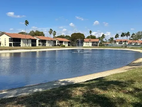10415 S Circle Lake Drive Boynton Beach FL 33437