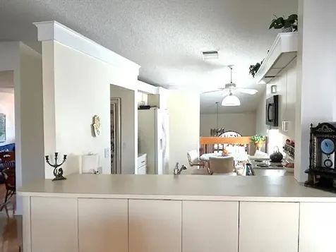 10415 S Circle Lake Drive Boynton Beach FL 33437