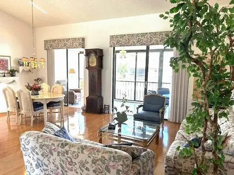10415 S Circle Lake Drive Boynton Beach FL 33437