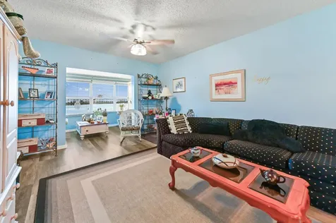 1114 Lake Terrace Boynton Beach FL 33426