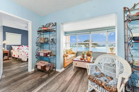 1114 Lake Terrace Boynton Beach FL 33426