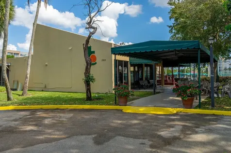 2786 Tennis Club Drive West Palm Beach FL 33417
