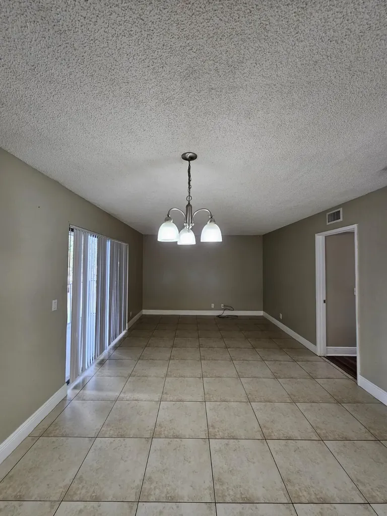 1520 W Windorah Way West Palm Beach FL 33411