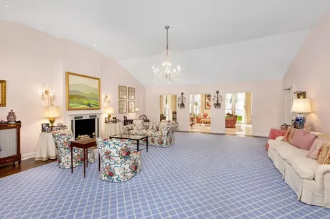 624 N Lake Way Palm Beach FL 33480