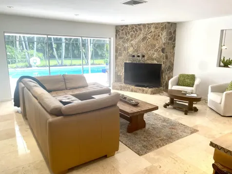 1120 SW 15th Street Boca Raton FL 33486