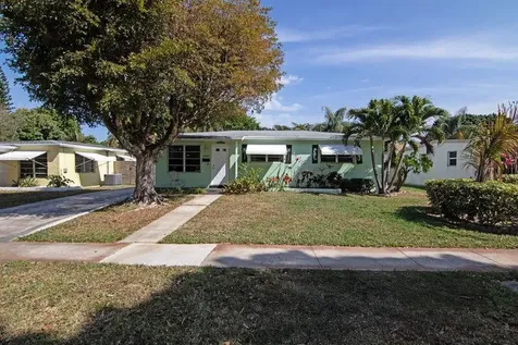 5606 Hobart Avenue West Palm Beach FL 33405