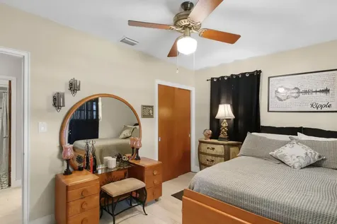 5606 Hobart Avenue West Palm Beach FL 33405