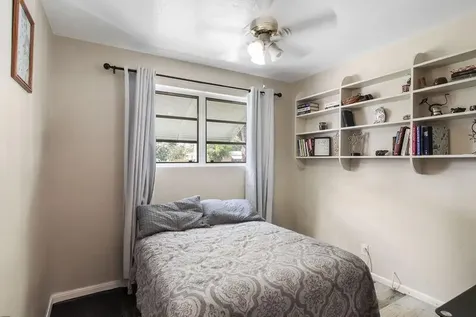 5606 Hobart Avenue West Palm Beach FL 33405