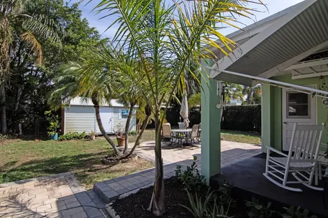 5606 Hobart Avenue West Palm Beach FL 33405