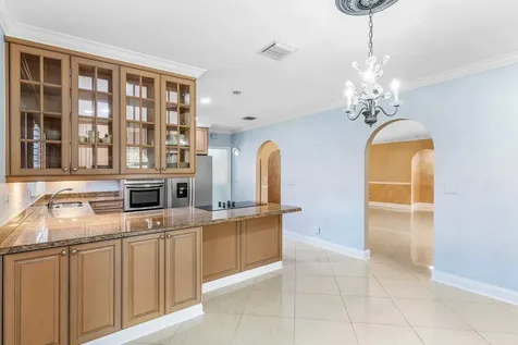 2 Fairway Drive Boynton Beach FL 33436