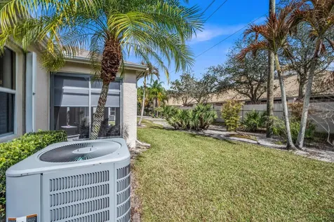 533 Nw Portofino Lane Port Saint Lucie FL 34986