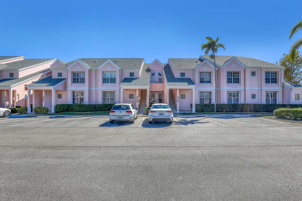 402 Muirfield Court Jupiter FL 33458