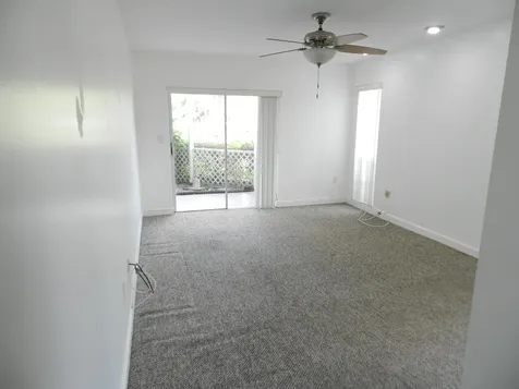 3 Greenway Village N Royal Palm Beach FL 33411