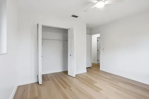 4694 Brady Boulevard Delray Beach FL 33445
